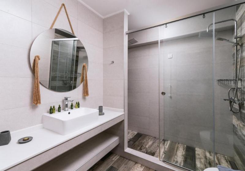 Полулюкс Вид на Бассейн, Myrtis Spa