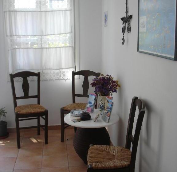 Quarto Economy, Panorama