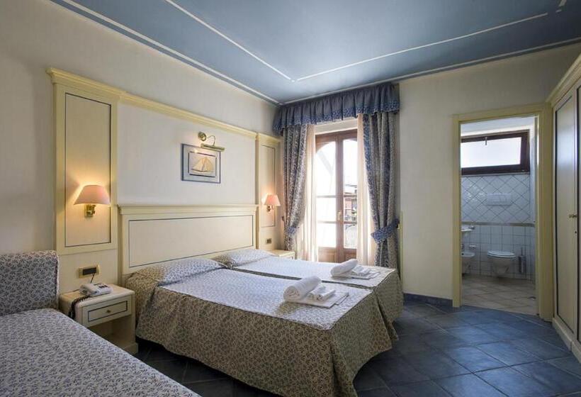 غرفة قياسية ثلاثية, Poseidon