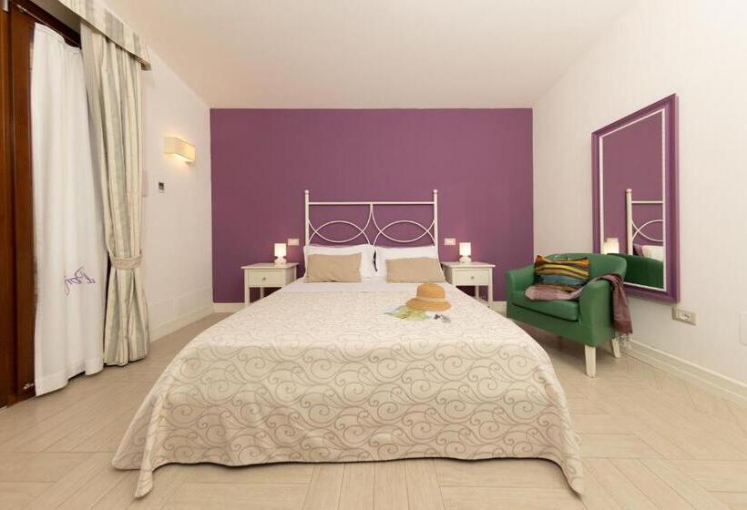 غرفة إقتصادية, Residence Il Porto