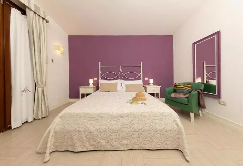 اتاق اکونومی, Residence Il Porto