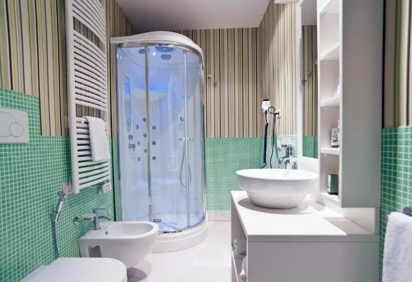اتاق اکونومی, Residence Il Porto