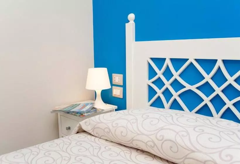 آپارتمان 1 خوابه با چشمانداز دریا, Residence Il Porto