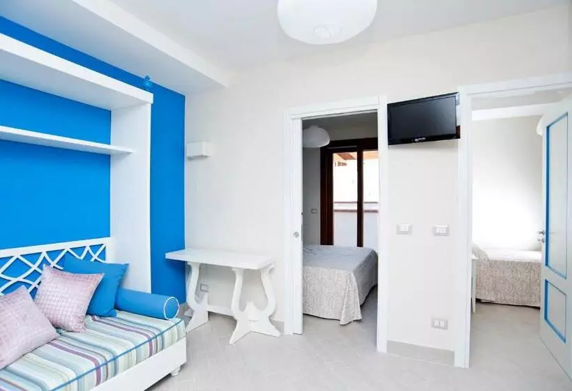 آپارتمان 2 خوابه با چشمانداز دریا, Residence Il Porto
