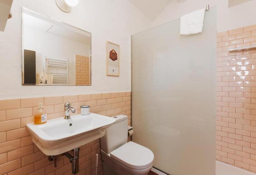 带2个卧室的公寓, Ses Sucreres Small & Slow