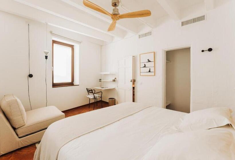 带2个卧室的公寓, Ses Sucreres Small & Slow