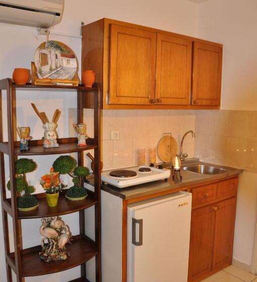 شقة غرفة واحدة, Sun And Sea Apartments