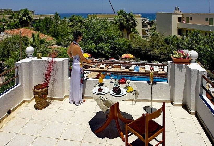 إستوديو قياسى, Sun And Sea Apartments