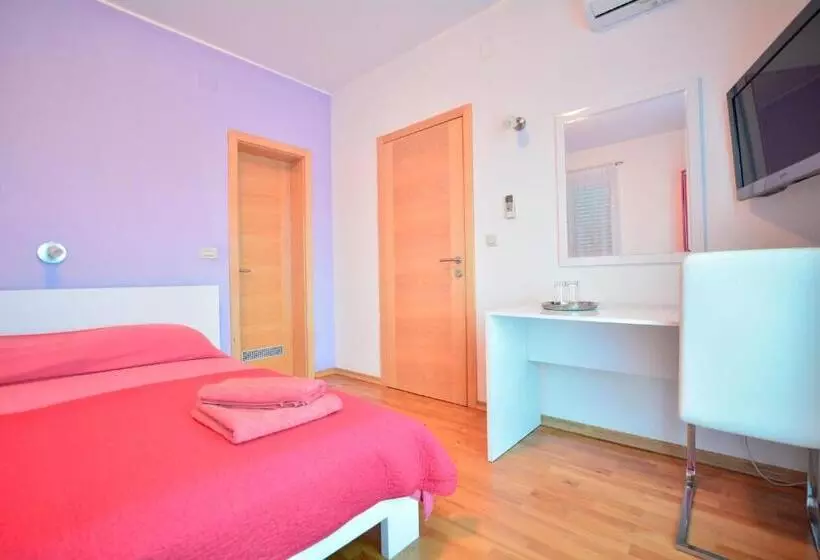 اتاق استاندارد, Villa Avantgarde