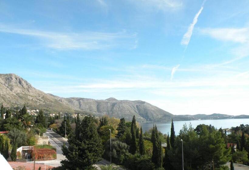 Апартаменты 1 Спальня, Villa Avantgarde