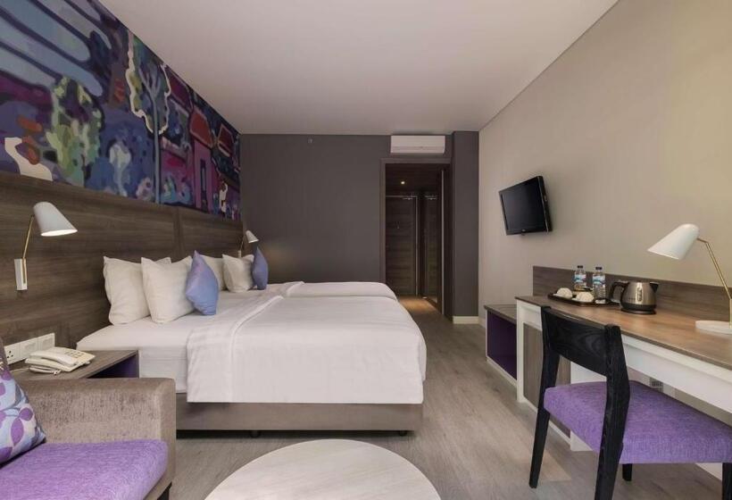 Номер Deluxe Кровать Кинг, Wyndham Garden Kuta Beach Bali