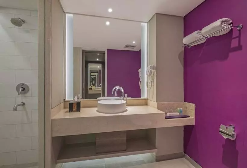 デラックスルーム, Wyndham Garden Kuta Beach Bali