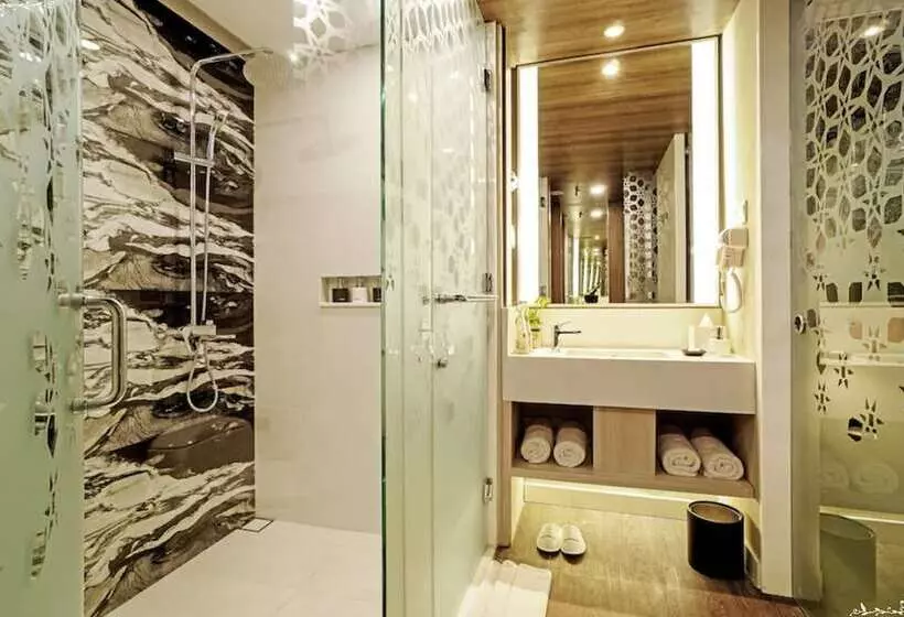 デラックスルーム, Wyndham Garden Kuta Beach Bali