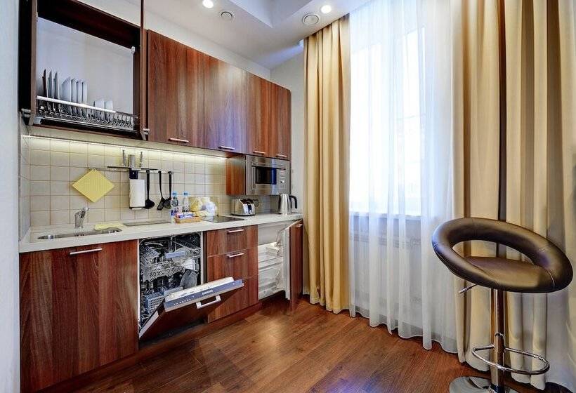 آپارتمان 1 خوابه, Yuzhniy