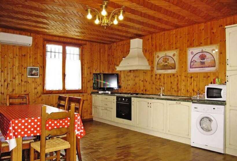 בקתת חדר, Podere Caldaruccio La Pineta