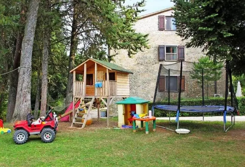 スタンダードバンガロー, Podere Caldaruccio La Pineta