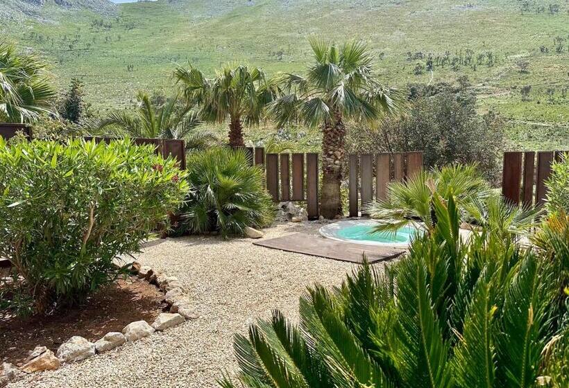 豪华房间带漩涡浴缸, Baglio La Porta By Geocharme