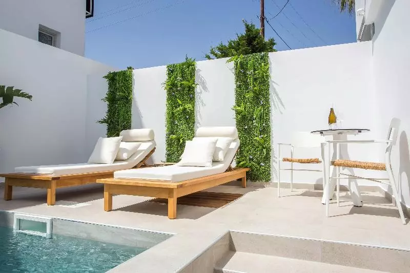 Suite with Pool, Casastavris   Aparts & Pool Suites
