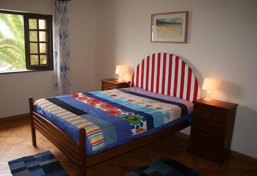 غرفة قياسية, Santa Beach House