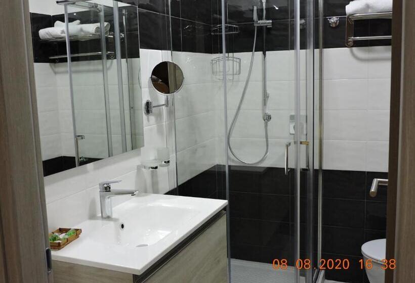 Номер Стандарт с Балконом, B&b Aquila Reale