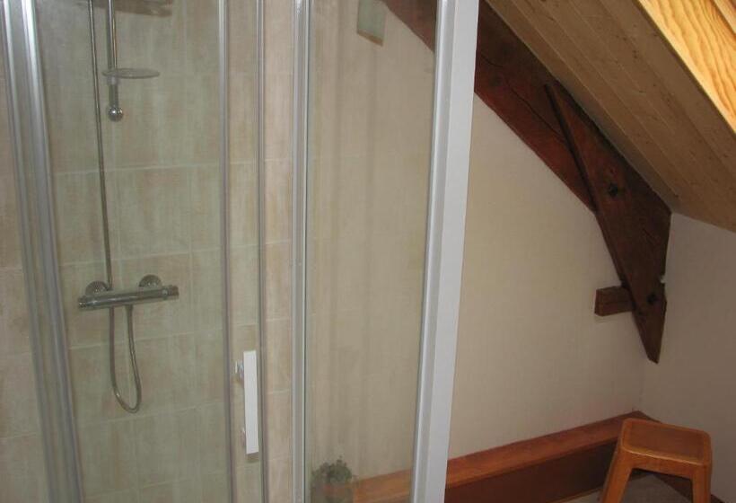 Standard room with outdoor bath, Le Deyran