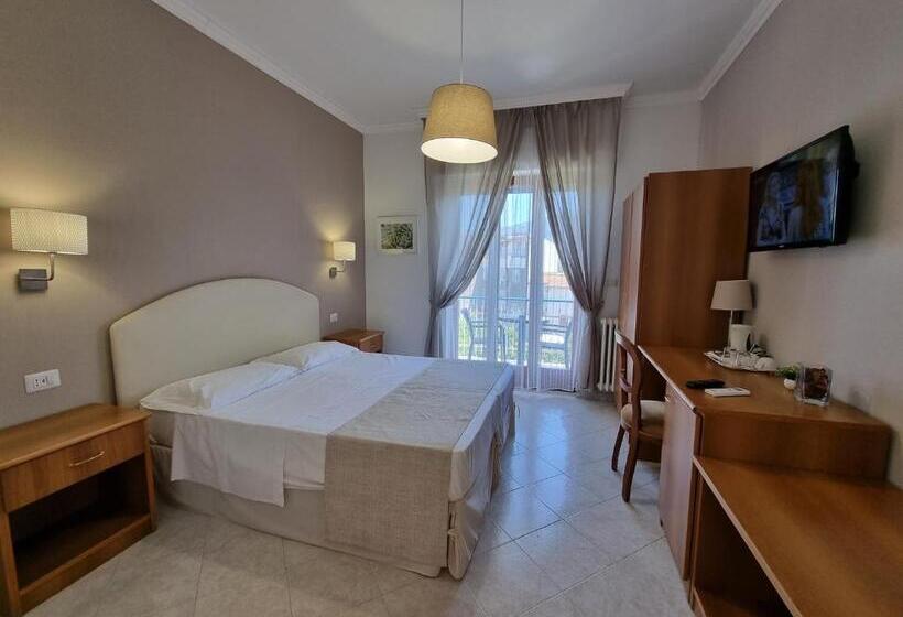 标准间带阳台, Villa Susy Relais