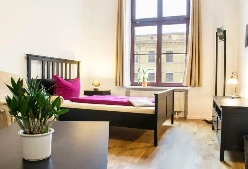 バス共有のスタンダードルーム, Gwuni B&b