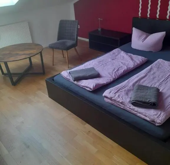 2ベッドルームアパートメント, Gwuni B&b