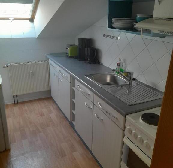 ２ベッドルームアパートメント, Gwuni B&b