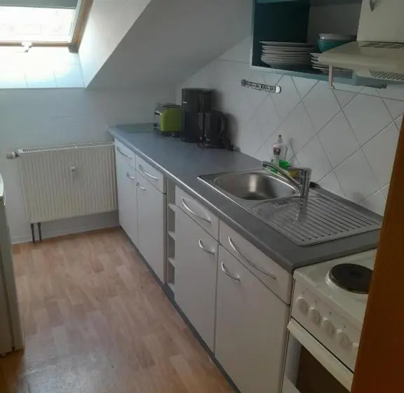 2ベッドルームアパートメント, Gwuni B&b