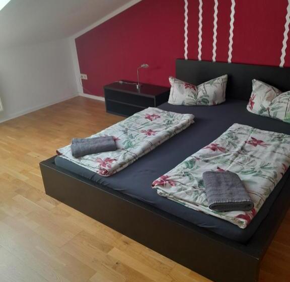 ２ベッドルームアパートメント, Gwuni B&b