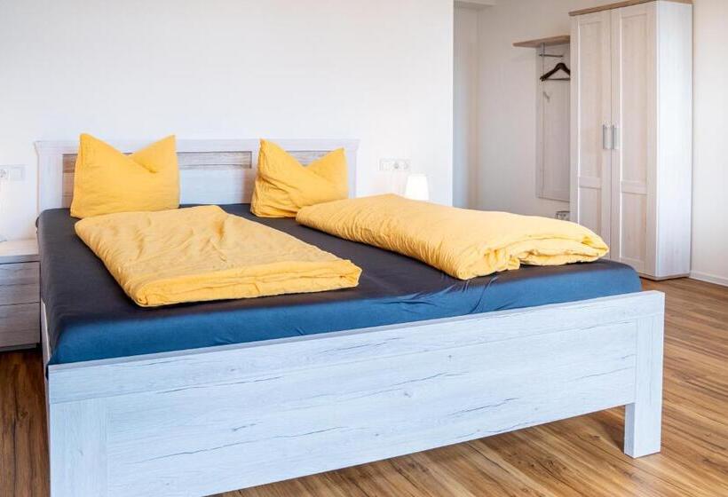 スタンダードルーム, Gwuni B&b