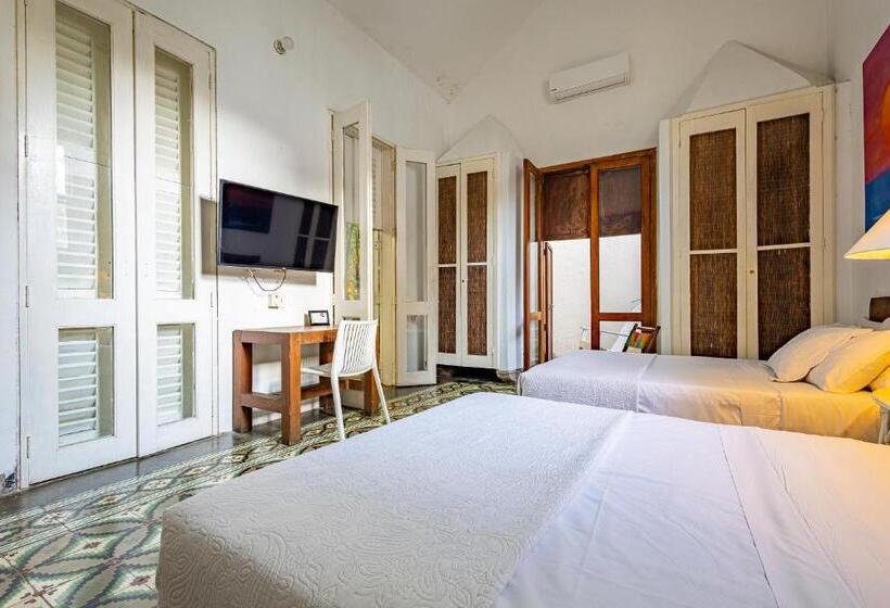 Standard Room Garden View, Casa Real Del Cabrero By Soho