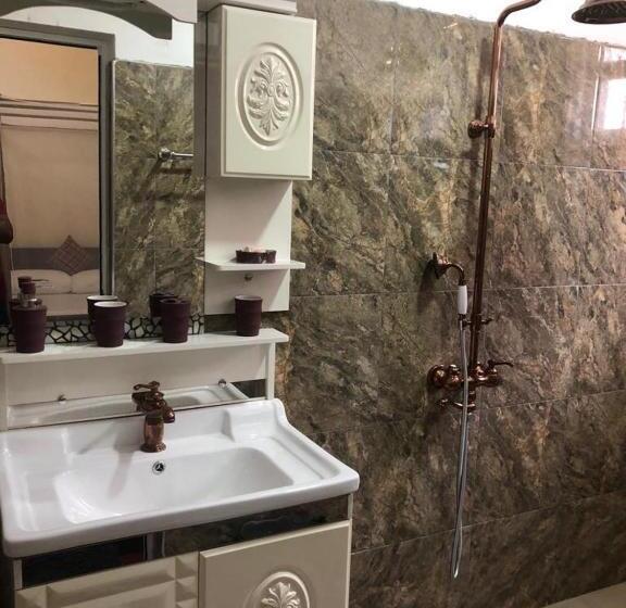 Трехместный Номер Deluxe, Crystal Point Weligama