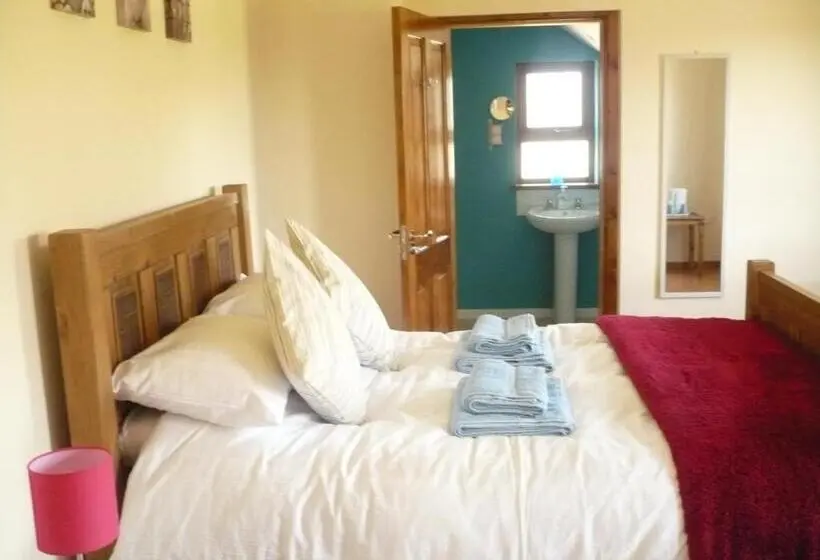 اتاق استاندارد با تخت بزرگ, Maghernahar House B&b