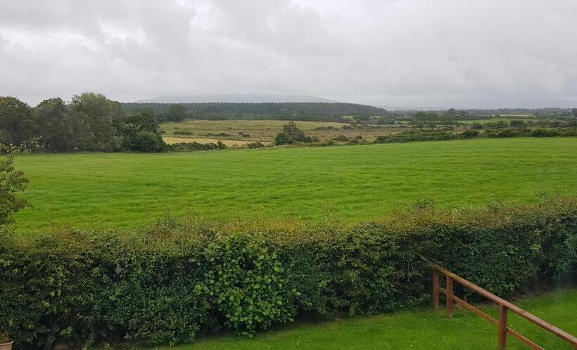 ファミリールーム, Maghernahar House B&b