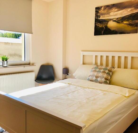 Номер Basic, Gasthaus Stammbaum