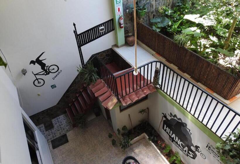 اتاق لوکس, ñuñurco Travellers