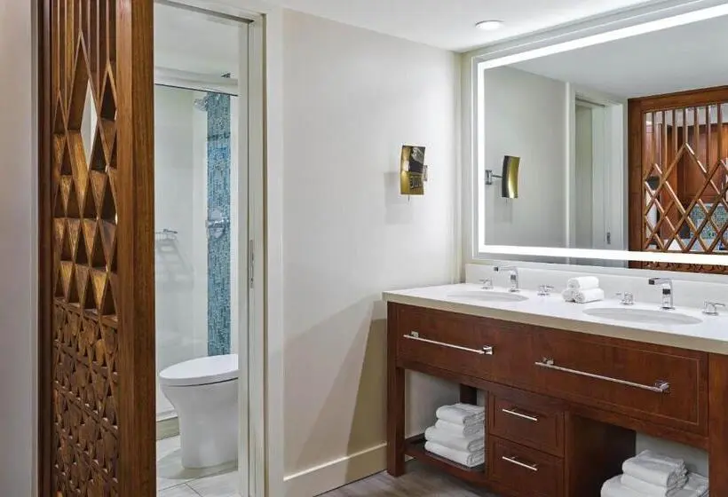 キングサイドベッドのスタンダードワンルーム, Sheraton Kauai Resort Villas