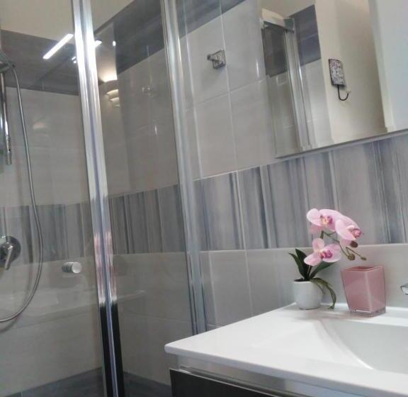 اتاق استاندارد, B&b Sos Manneddos