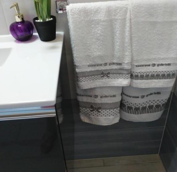 اتاق استاندارد, B&b Sos Manneddos