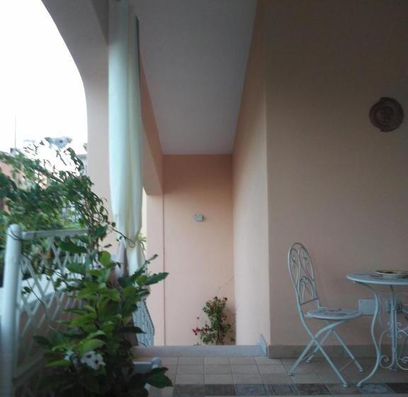 اتاق استاندارد, B&b Sos Manneddos