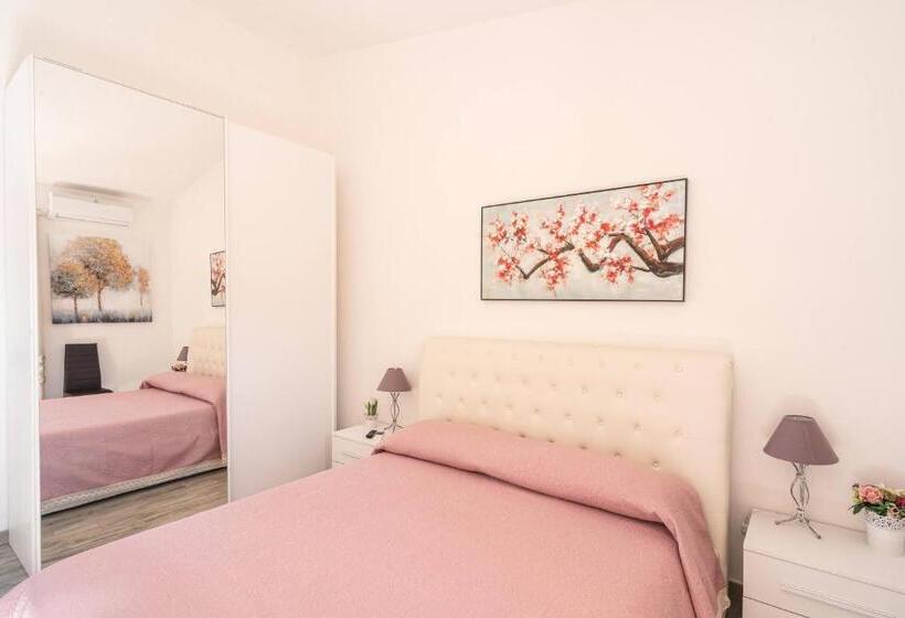 سوییت جونیور لوکس, B&b Sos Manneddos