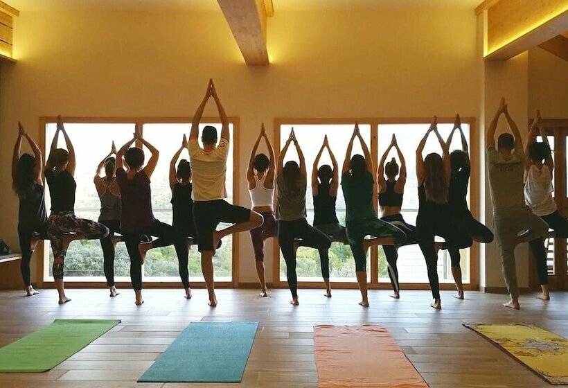 공용 욕실 구비 공동 객실 내의 침대, Albergue Mar De Fulles