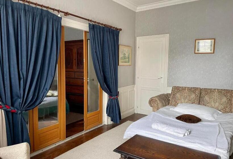 Студия Deluxe, L Escapade Place Voltaire