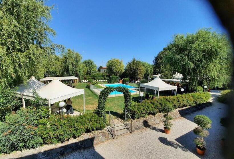 스탠다드 트리플 룸, Room In Apartment   Apartment In Farmhouse