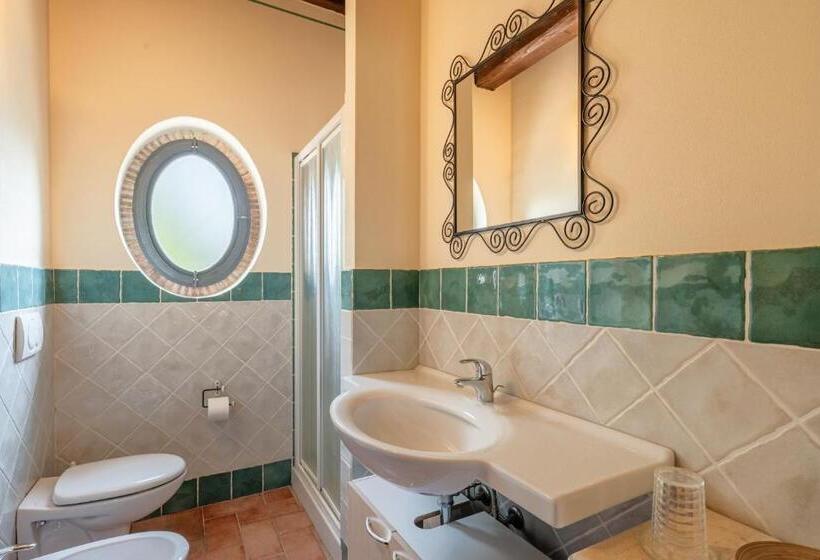 침실 2개 주택, Room In Farmhouse   Apartment In Farmhouse Casolare Dei Fiori