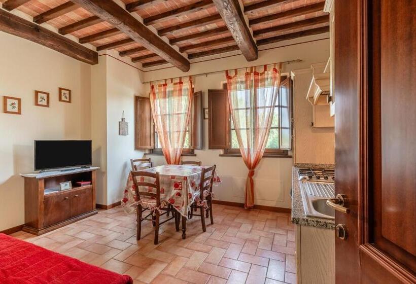 침실 2개 주택, Room In Farmhouse   Apartment In Farmhouse Casolare Dei Fiori