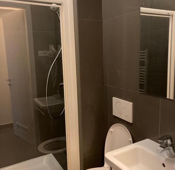 اتاق استاندارد, Twix Rooms