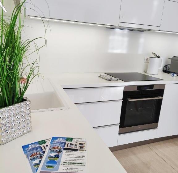Апартаменты 1 Спальня с Террасой, Spa Residence Carbona Emdona Luxury Apartment